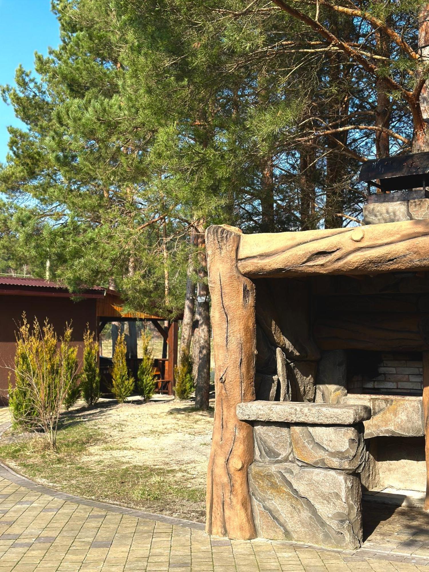Готель-Ресторан "Колиба" Brody Extérieur photo